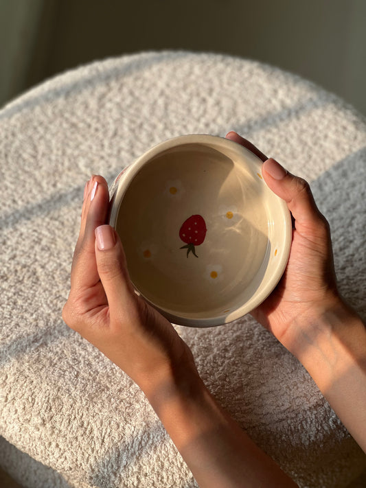 Strawberry Delight Breakfast Bowl – Small Ceramic Bowl