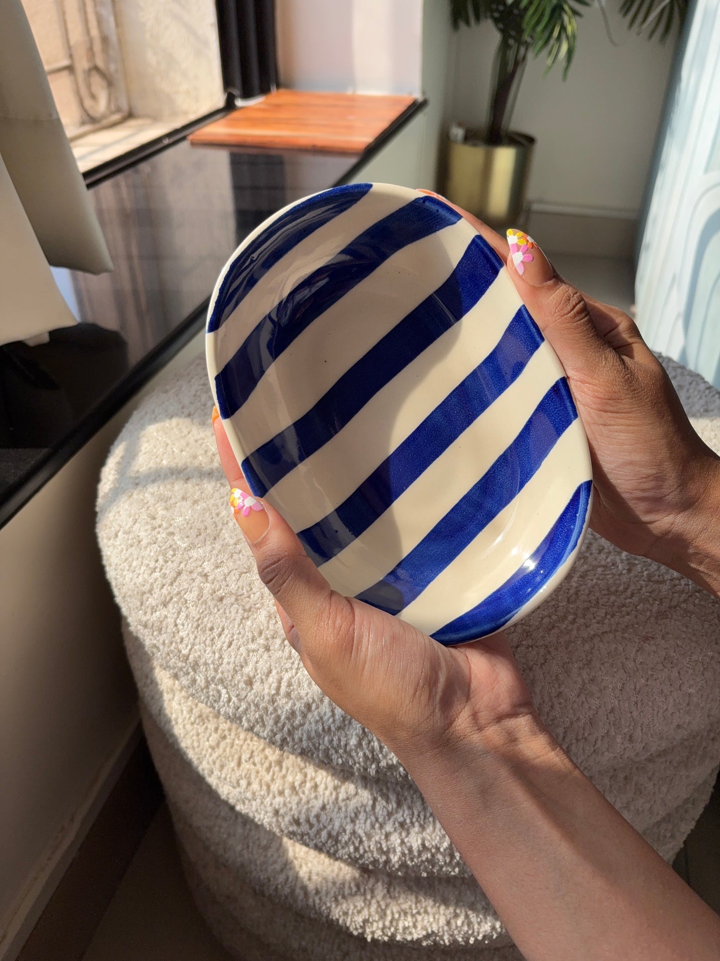 πβ Chic Sips Gift Set β Bow Mug & Striped Snack Bowl