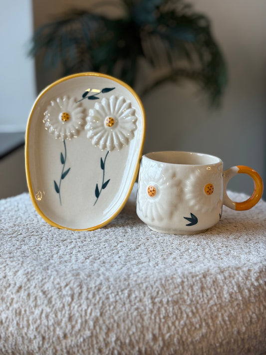 Hello Sunshine 3D Sunflower Mug & Saucer Set
