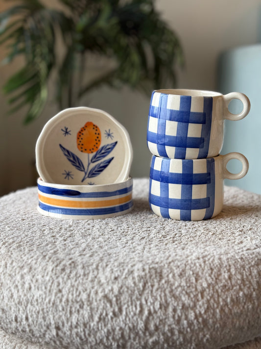 Sip & Snack Gift Set – 2 Lemon Snack Bowls + 2 Blue Gingham Mugs