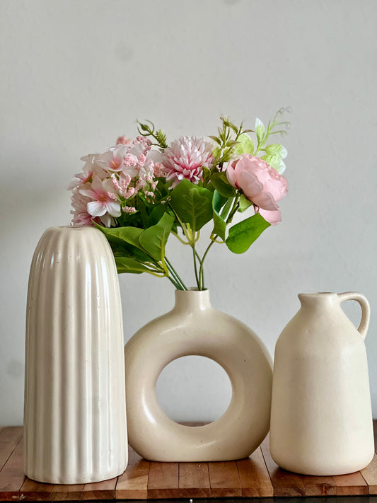 Elegant Off-White Milk Jar Vase - 7-inch Handmade Clay Decor