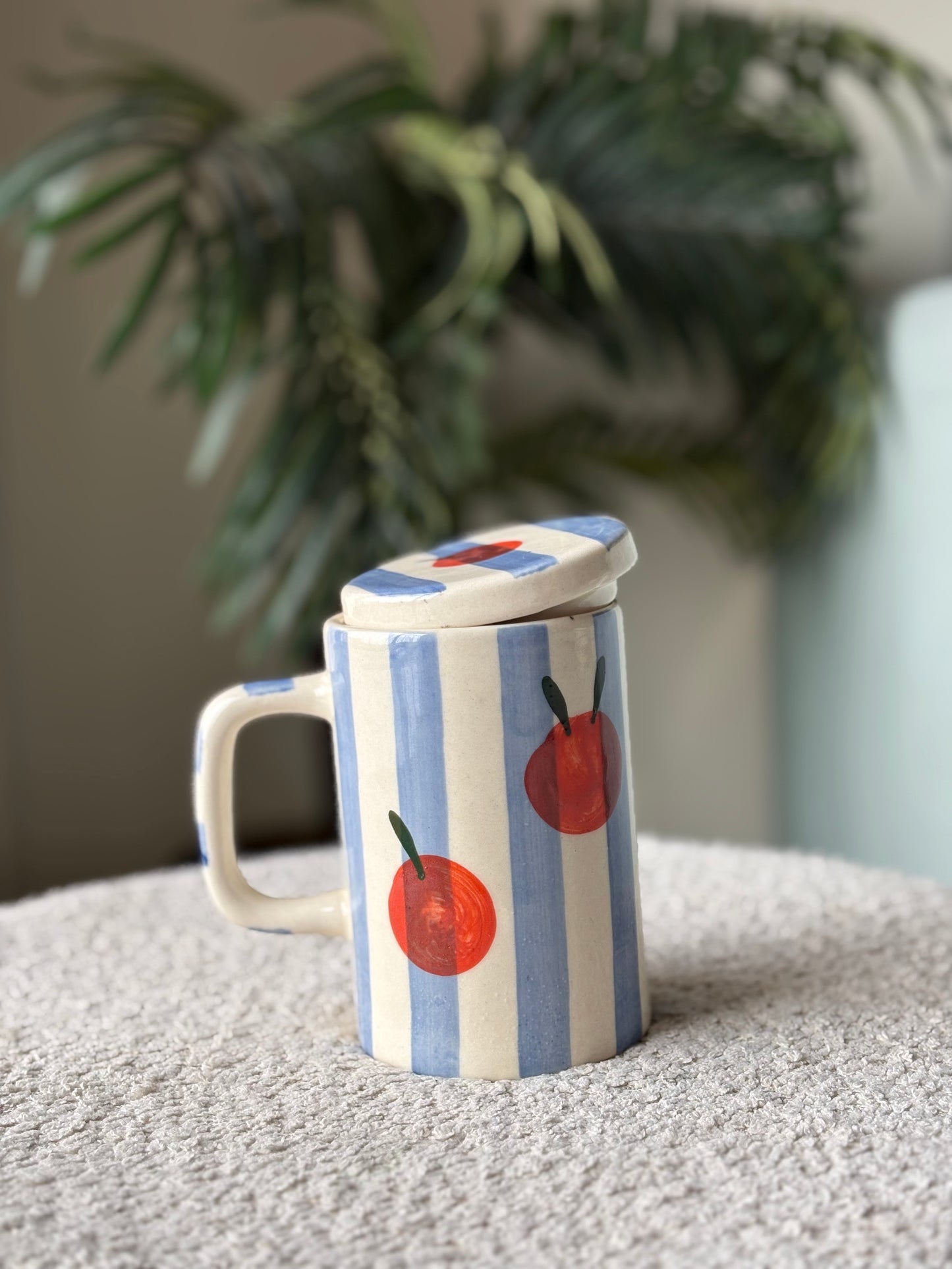 Berry Cute & Totally Zesty Mug Set | His & Her Ceramic Mugs with Lids – 450 ML | Perfect Couple, Christmas & Housewarming Gift