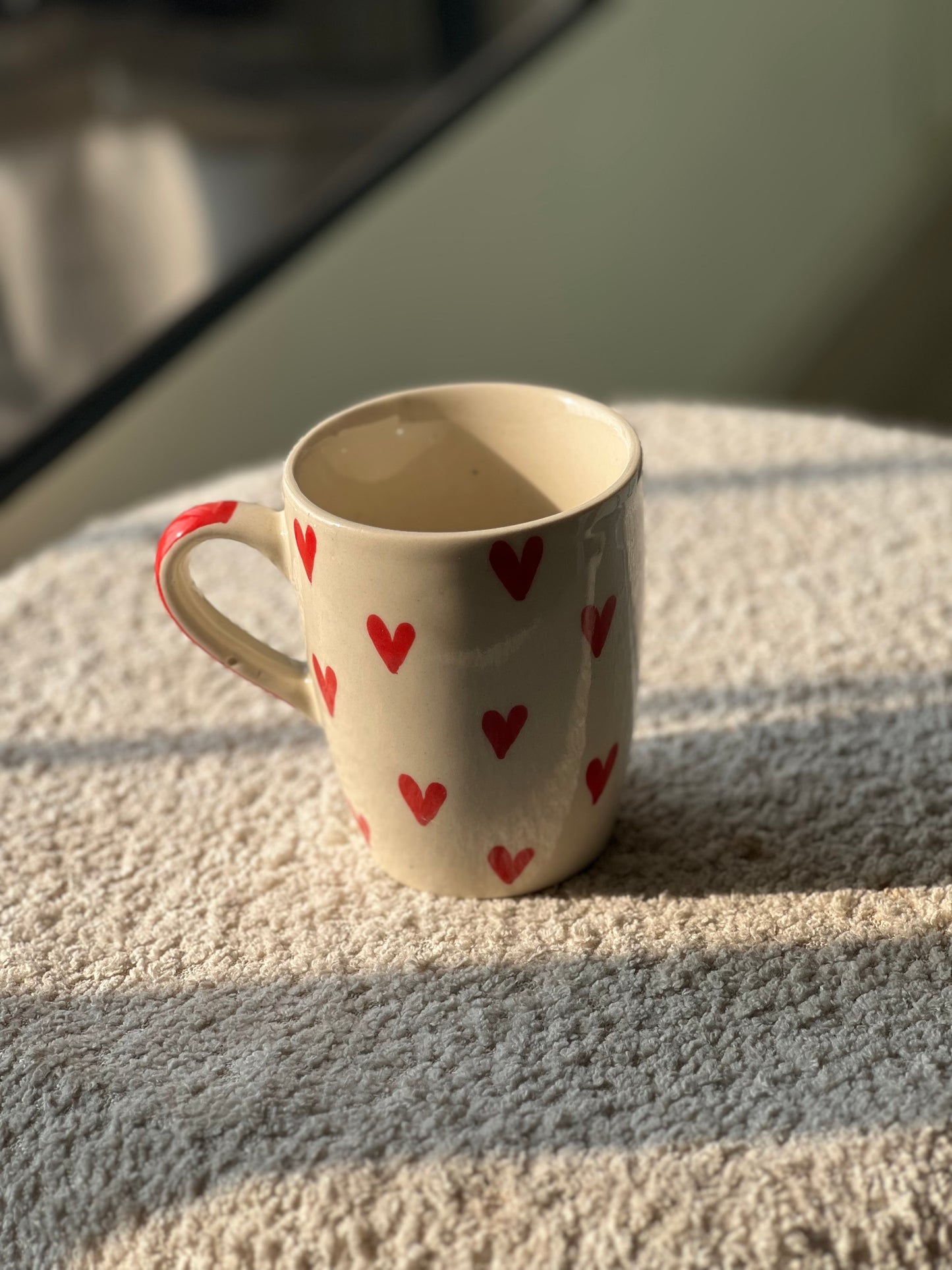 LoveBrew Tall Heart Mug – Hand-Painted Ceramic Cup with Tiny Hearts