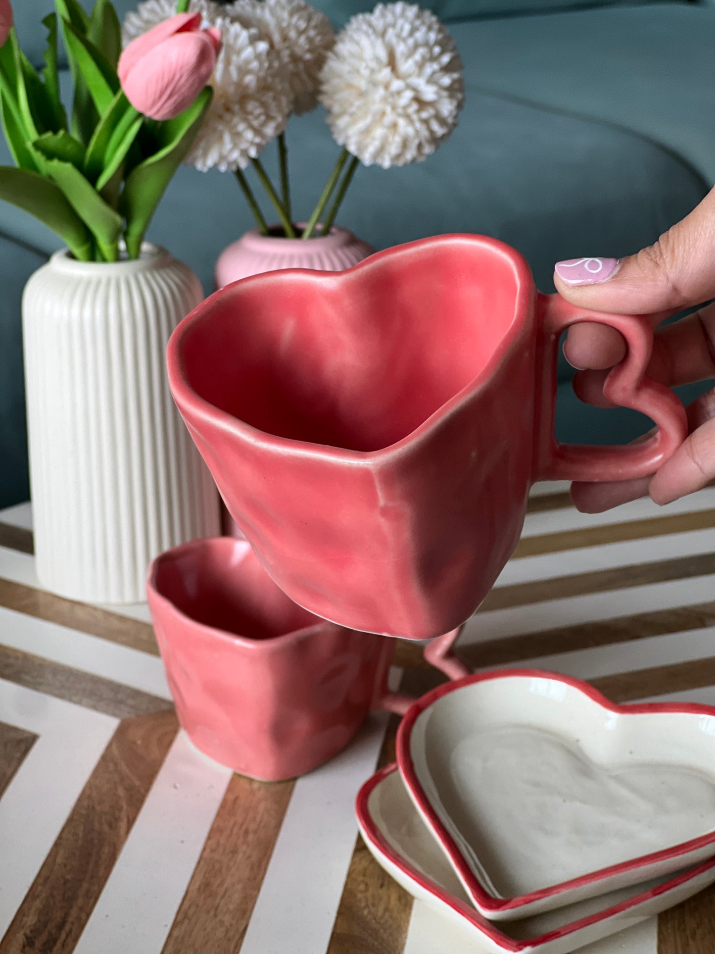 HeartGlow Mug – Handcrafted Pink Ceramic Cup