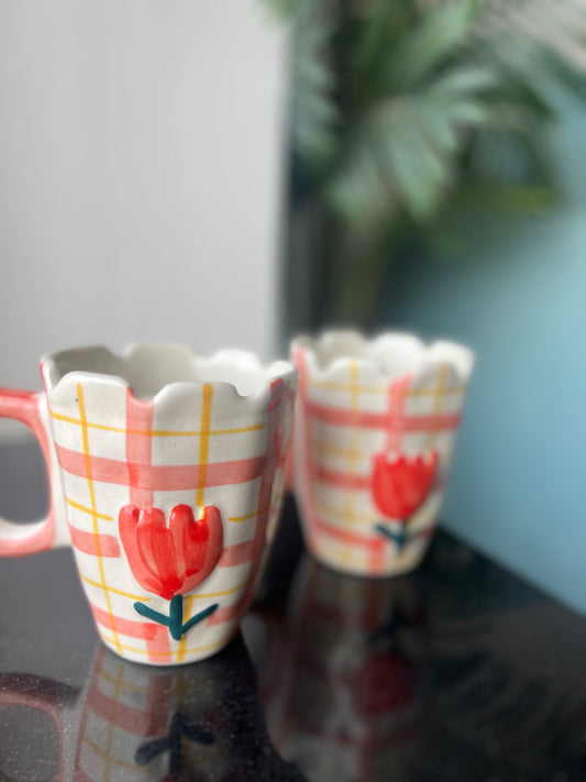 3D Tulip Mug with Gingham Print – Hand-Painted Ceramic Mug