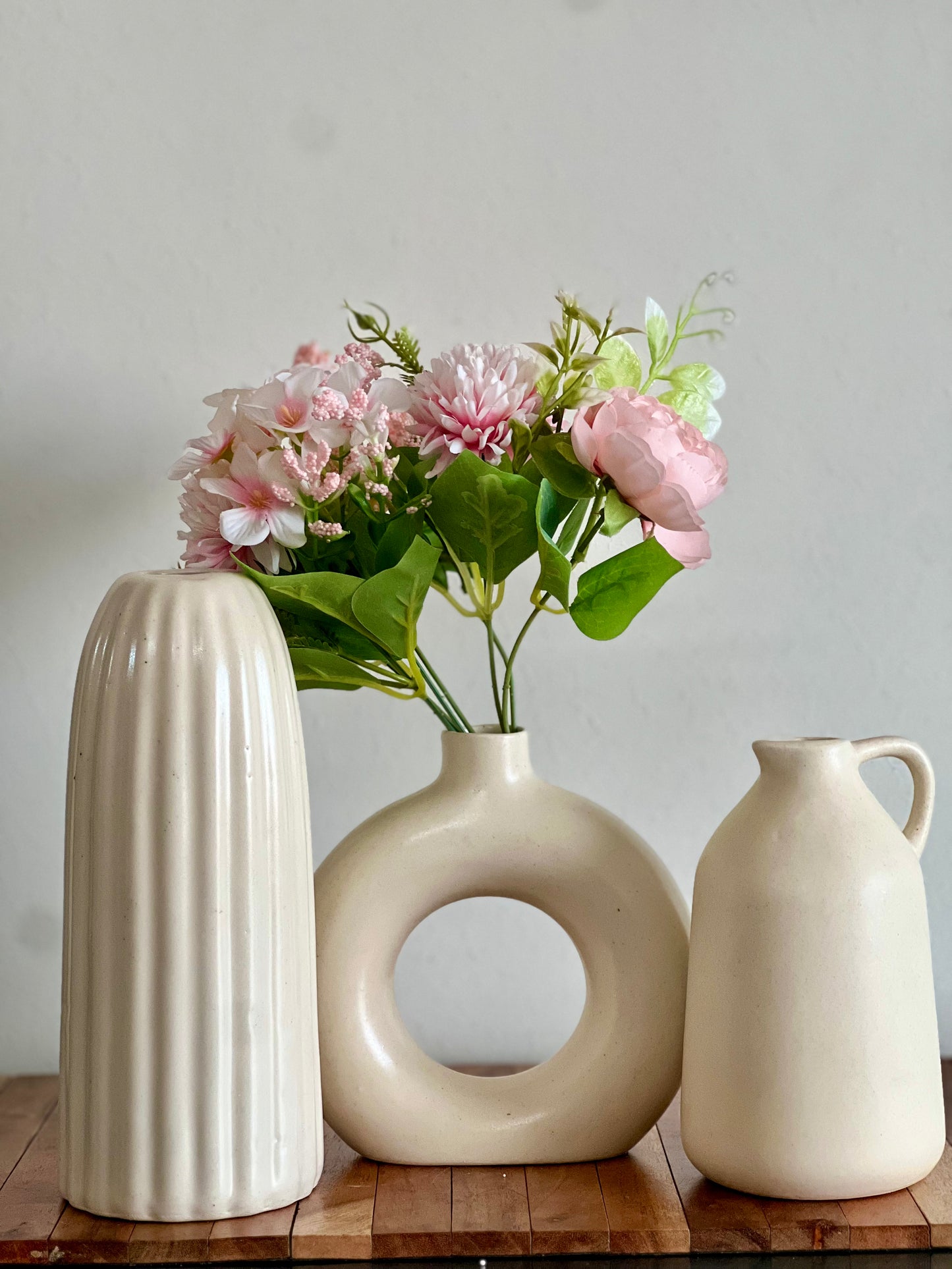 Elegant Off-White Milk Jar Vase - 7-inch Handmade Clay Decor