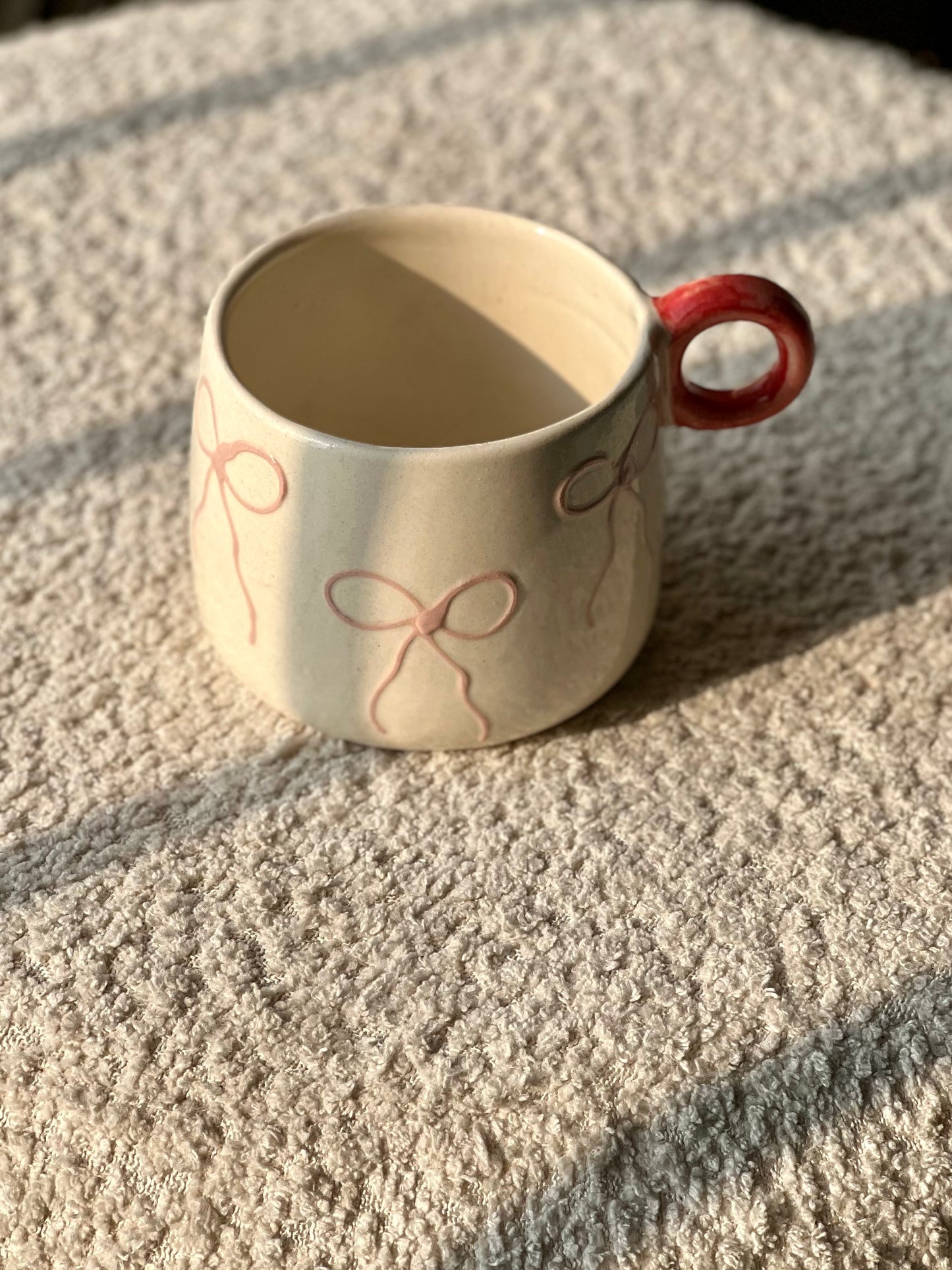 Bow-tiful Pink Mug – Hand-Painted Pink Ceramic Mug with Bow Print